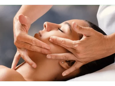 Massage Kobido par Virginie atout bien être Marcillieux